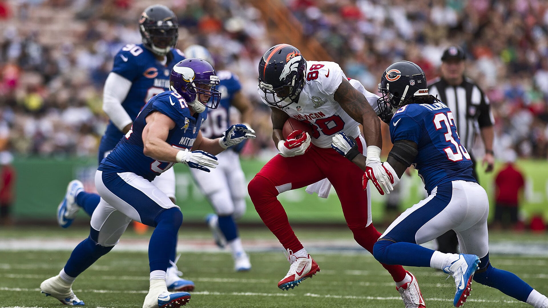 德甲火热，球迷盛赞比赛环境，2021德甲用球